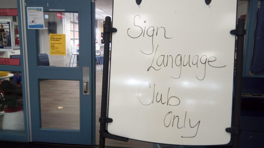 Singing and Signing - Kempsville’s Sign Language Club