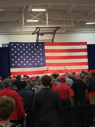 Republican Rally Fires Up Attendees but Falls Short in the Vote